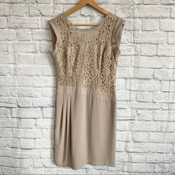 BCBGMaxAzria Dresses & Skirts - BCBGMAXAZRIA Aimee Beige Dress